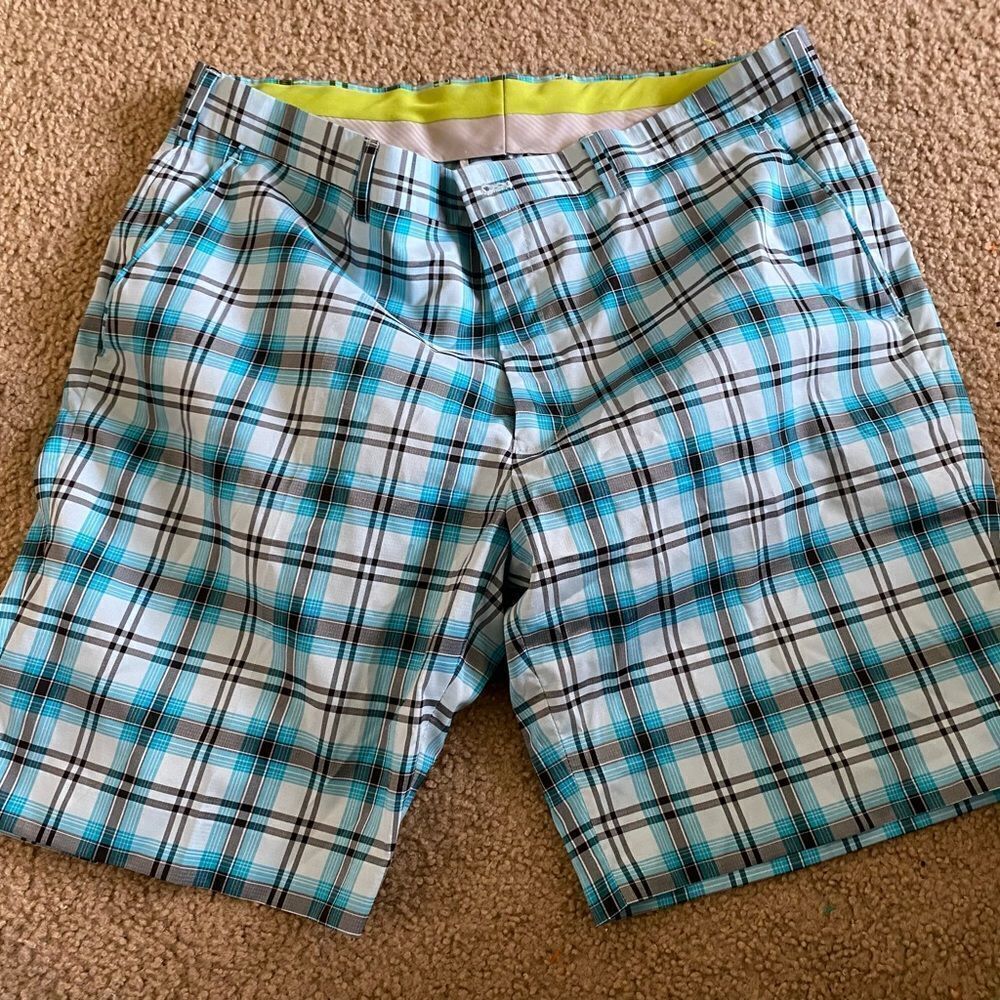 Louis Raphael Golf Shorts